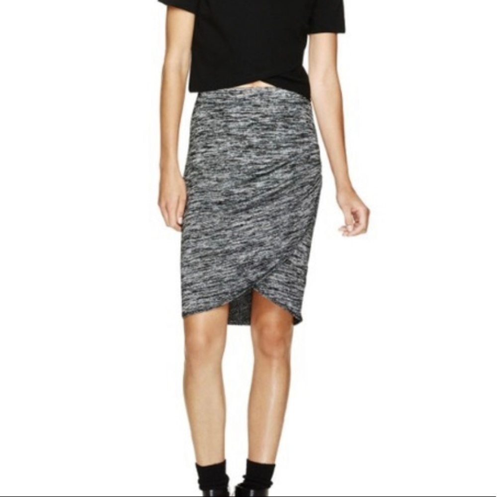 Aritzia Wilfred Free Tyra skirt